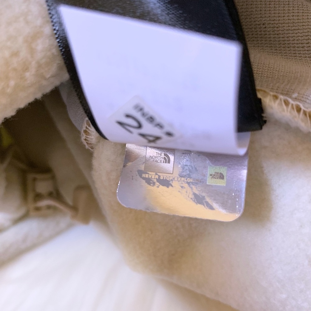 The North Face Women’s Campbell Fleece Pullover - Picture 7 of 7